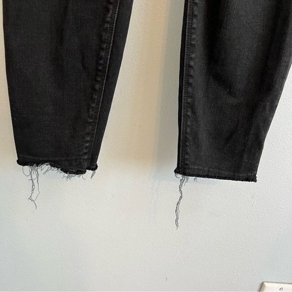 Spanx Womens Pull On Ankle Jeans Jeggings Black Distressed Sz M Skinny Raw Hem - Picture 4 of 9